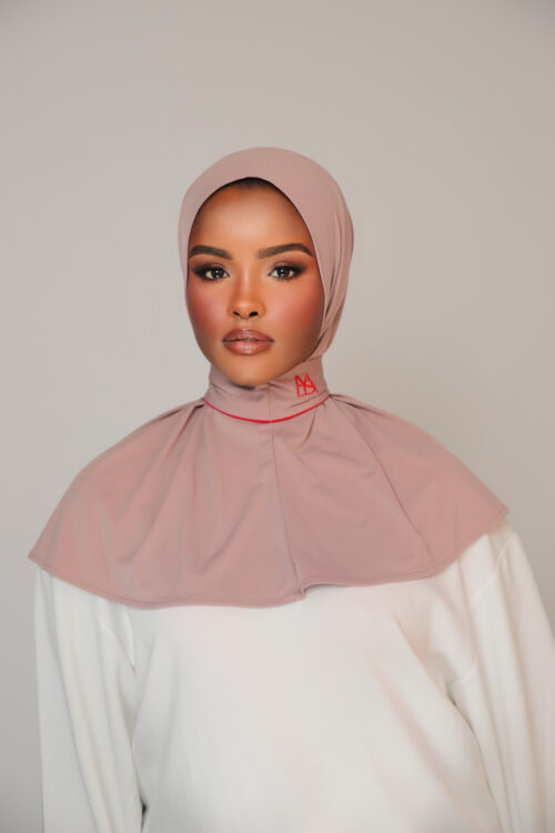 Rosé beige meets red